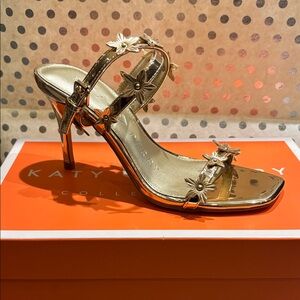 Katy Perry Collections Metallic Gold Floral Heels